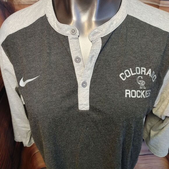 Nike Dri-Fit Men's 3/4 Sleeve Dark/Light Gray 3/4 Button Down Shirt Large - Picture 3 of 6